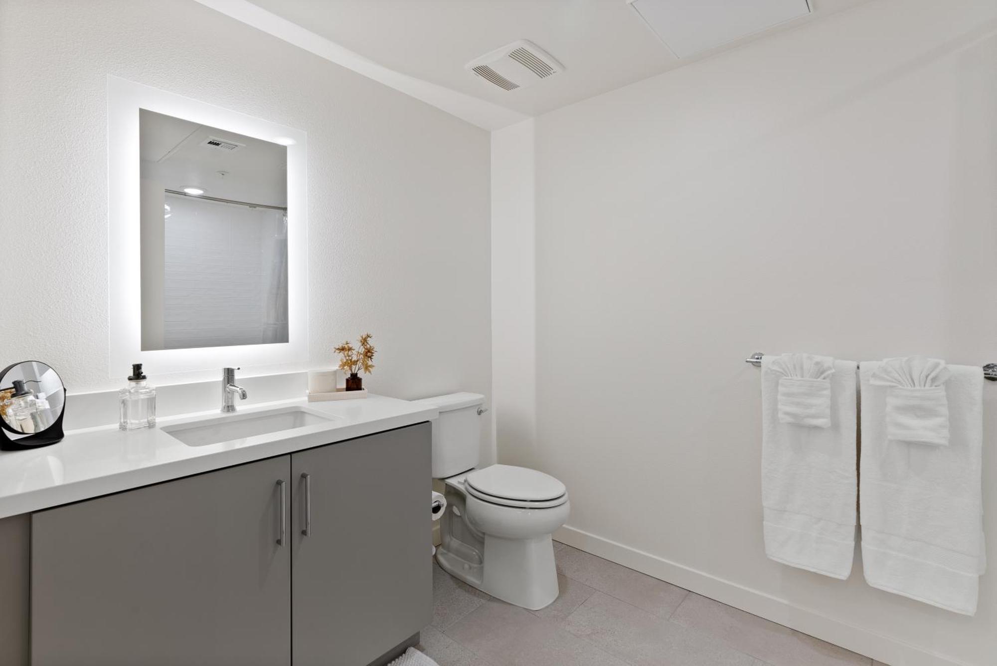 Bright Studio On Sunset Blvd, Free Parking, Gym, And Pool Los Angeles Buitenkant foto
