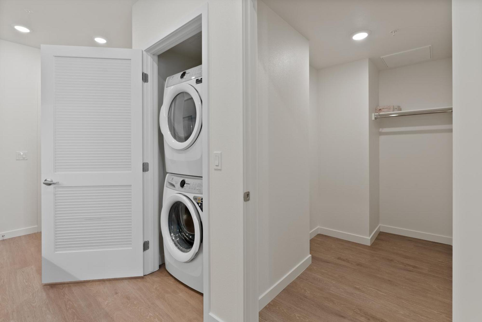 Bright Studio On Sunset Blvd, Free Parking, Gym, And Pool Los Angeles Buitenkant foto